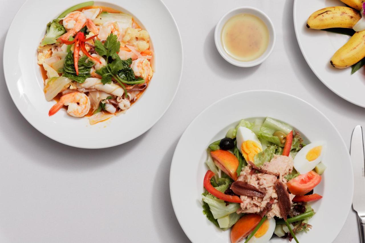 Two Seasons Siem Reap Hotel Εξωτερικό φωτογραφία Thai cuisine